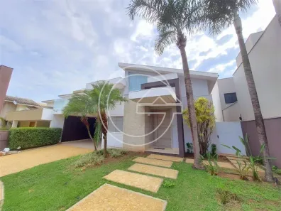 Casa com 3 Quartos à venda, 270m² no Centro, Marília