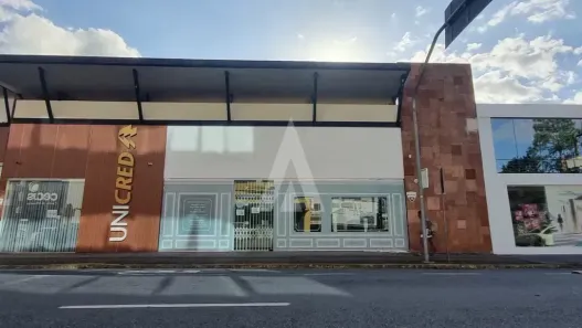 Ponto Comercial para alugar, 296m² no América, Joinville