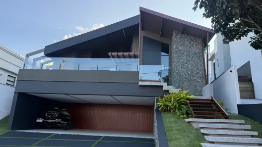 Casa de Condomínio com 4 Quartos à venda, 338m² no Itararé, Campina Grande