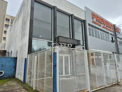 Ponto Comercial para alugar, 246m² no Partenon, Porto Alegre