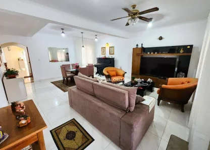 Casa com 3 Quartos à venda, 234m² no Vila Hortência, Sorocaba