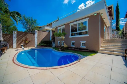 Casa de Condomínio com 4 Quartos à venda, 386m² no Vila Santo Antônio, Cotia