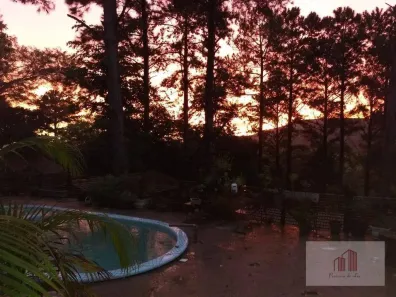 Casa com 3 Quartos à venda, 180m² no Hípica, Porto Alegre