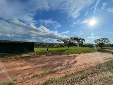 Lote/Terreno à venda, 450m² no Condomínio Riviera de Santa Cristina XIII, Paranapanema