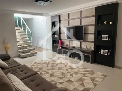Sobrado com 4 Quartos à venda, 190m² no Vila Guiomar, Santo André