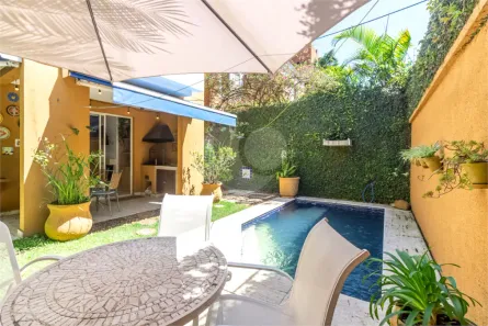 Casa de Condomínio com 4 Quartos à venda, 200m² no Santo Amaro, São Paulo