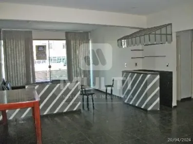 Apartamento com 3 Quartos para alugar, 230m² no Tabajaras, Uberlândia