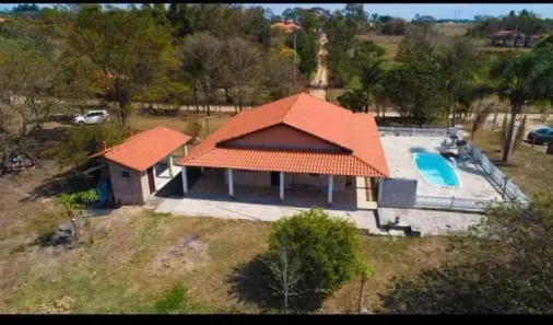Fazenda/Sítio com 3 Quartos à venda, 240m² no Borda da Mata, Caçapava