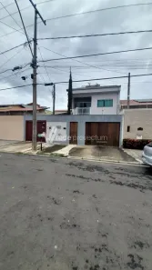 Sobrado com 3 Quartos à venda, 315m² no Jardim Nova Europa, Campinas