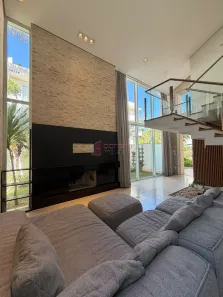 Casa de Condomínio com 3 Quartos à venda, 269m² no Cidade Santos Dumont, Jundiaí