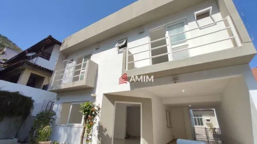 Casa com 3 Quartos à venda, 350m² no São Francisco, Niterói
