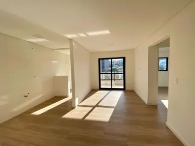 Apartamento com 2 Quartos à venda, 61m² no Pioneiros Catarinenses, Cascavel