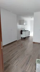 Casa com 2 Quartos para alugar, 70m² no Abolição, Rio de Janeiro