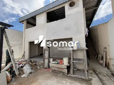 Casa com 3 Quartos para alugar, 180m² no Esplanada, Divinópolis