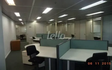 Sala Comercial para alugar, 260m² no Vila Olímpia, São Paulo