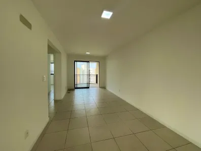 Apartamento com 2 Quartos para alugar, 70m² no Vila Santa Cecília, Volta Redonda