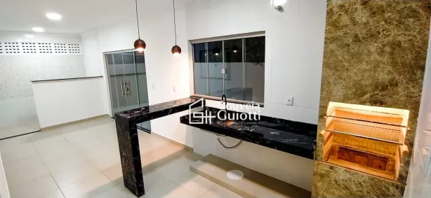 Casa com 3 Quartos à venda, 200m² no Vila Jayara, Anápolis