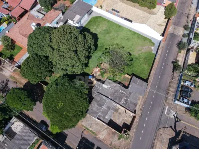 Lote/Terreno à venda, 2200m² no Vila Taveirópolis, Campo Grande