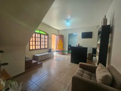 Sobrado com 3 Quartos à venda, 187m² no Vila Pedro Moreira, Guarulhos