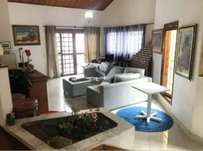Sobrado com 6 Quartos à venda, 520m² no Jardim Monte Kemel, São Paulo