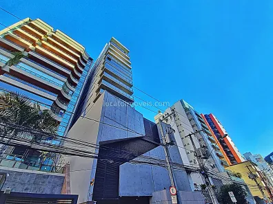 Apartamento com 4 Quartos à venda, 245m² no Centro, Juiz de Fora