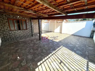 Casa com 2 Quartos à venda, 172m² no Cecap, Taubaté