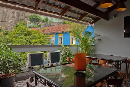 Imóvel Comercial com 6 Quartos à venda, 280m² no Catete, Rio de Janeiro