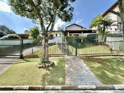 Casa de Condomínio com 5 Quartos à venda, 359m² no Águas da Fazendinha, Carapicuíba