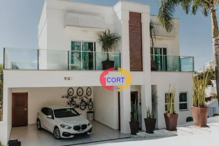 Casa de Condomínio com 4 Quartos à venda, 400m² no Jardim Imperial, Arujá
