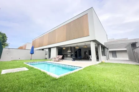 Galpão/Depósito/Armazém com 4 Quartos à venda, 408m² no Riviera, Bertioga