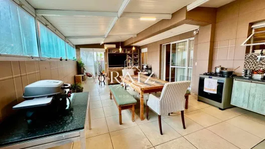 Apartamento com 2 Quartos à venda, 147m² no Gonzaga, Santos