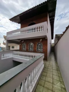 Sobrado com 3 Quartos à venda, 300m² no Jardim Anchieta, Mauá