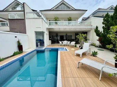 Casa de Condomínio com 4 Quartos à venda, 316m² no Recreio dos Bandeirantes, Rio de Janeiro