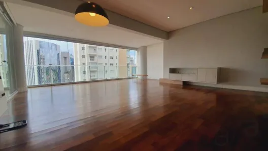 Apartamento com 2 Quartos para alugar, 124m² no Itaim Bibi, São Paulo