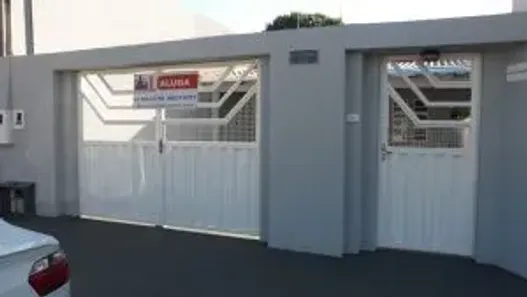 Casa com 3 Quartos para alugar, 90m² no Centro, Caldas Novas