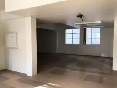 Sala Comercial à venda, 200m² no Centro Histórico, Porto Alegre