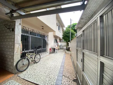 Casa com 4 Quartos à venda, 175m² no Encruzilhada, Santos