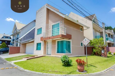 Sobrado com 3 Quartos à venda, 117m² no Cachoeira, Curitiba