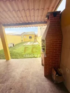 Casa com 2 Quartos para alugar, 110m² no Cordeirinho (Ponta Negra), Maricá