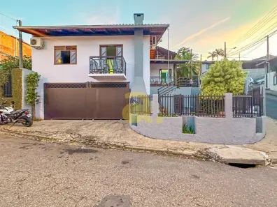 Casa com 3 Quartos à venda, 156m² no Do Salto, Blumenau
