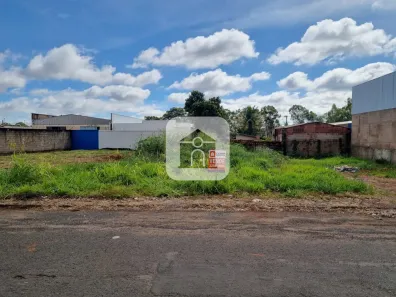 Lote/Terreno à venda, 720m² no Santa Mônica, Uberlândia