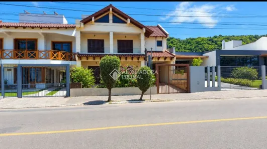 Casa com 3 Quartos à venda, 414m² no Centro, Guaíba