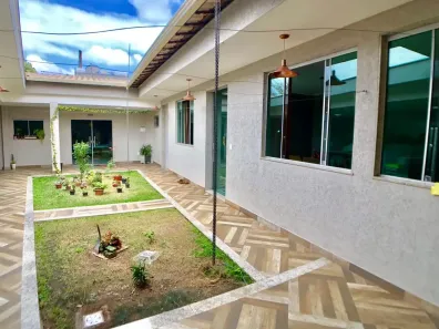 Casa com 3 Quartos à venda, 360m² no Riacho das Pedras, Contagem