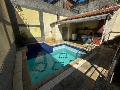Casa com 4 Quartos à venda, 317m² no Irajá, Rio de Janeiro