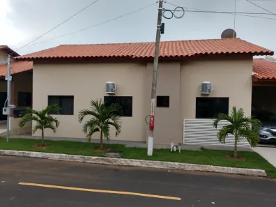 Casa de Condomínio com 4 Quartos à venda, 155m² no Residencial Village, Caldas Novas