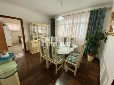 Sobrado com 3 Quartos à venda, 224m² no Vila Moinho Velho, São Paulo