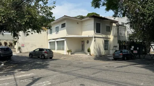 Casa com 6 Quartos à venda, 254m² no Aclimação, São Paulo