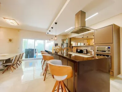 Casa com 3 Quartos à venda, 369m² no Loteamento Villa Branca, Jacareí