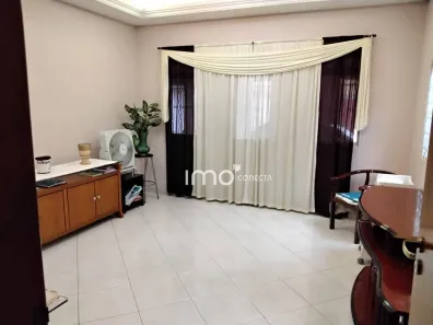 Casa com 3 Quartos à venda, 200m² no Vila de Vecchi, Jundiaí