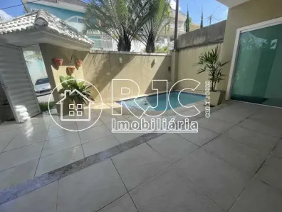 Apartamento com 4 Quartos à venda, 195m² no Pechincha, Rio de Janeiro
